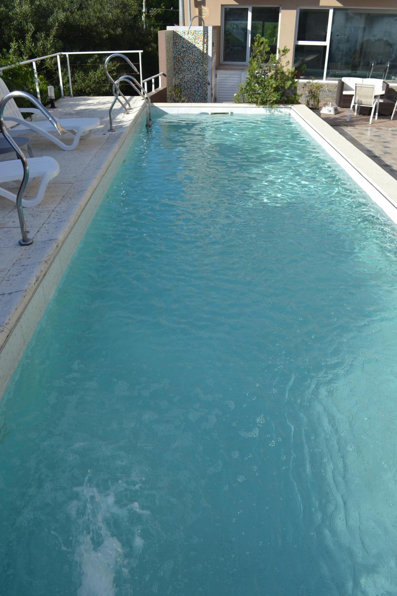 Brezos Hotel & Spa 瓦勒里亚德玛 外观 照片