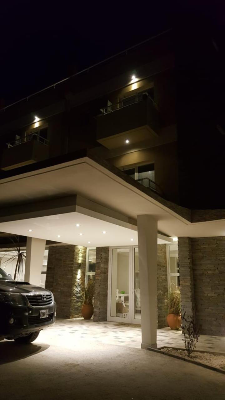 Brezos Hotel & Spa 瓦勒里亚德玛 外观 照片