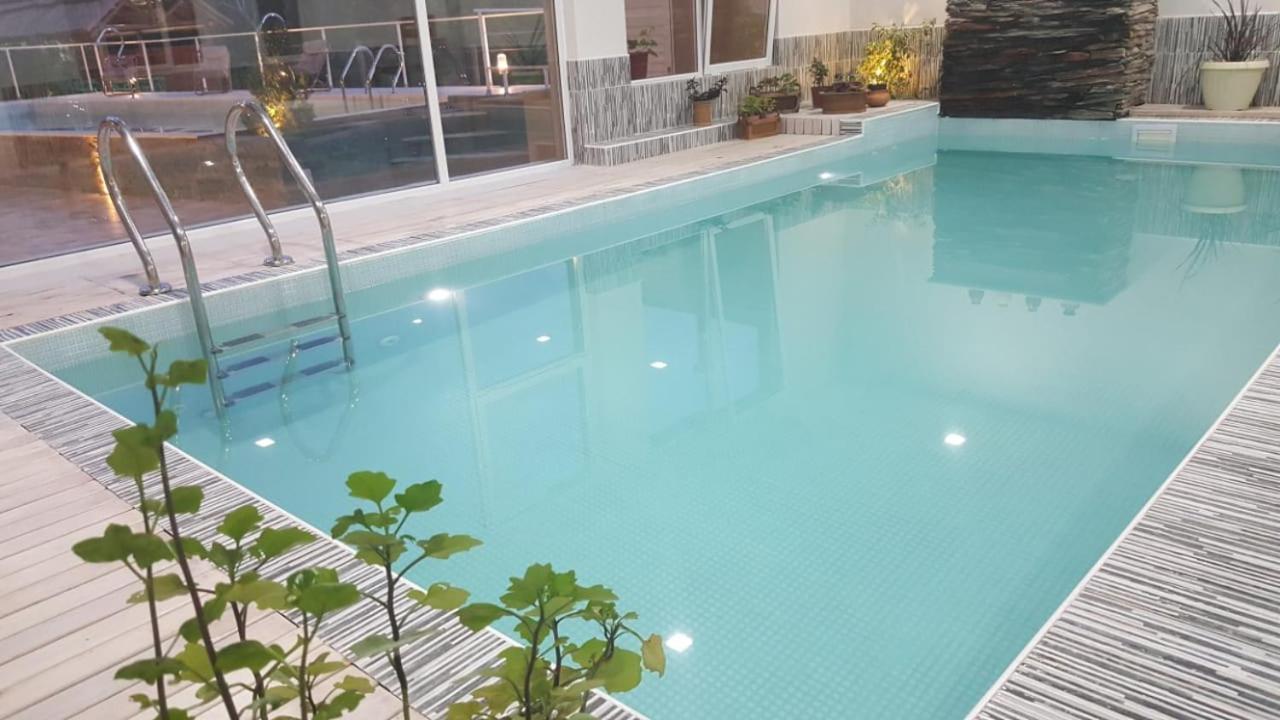 Brezos Hotel & Spa 瓦勒里亚德玛 外观 照片