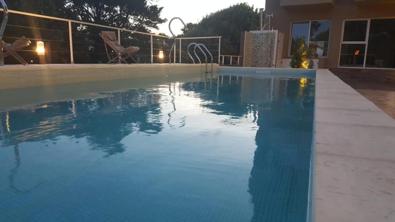 Brezos Hotel & Spa 瓦勒里亚德玛 外观 照片