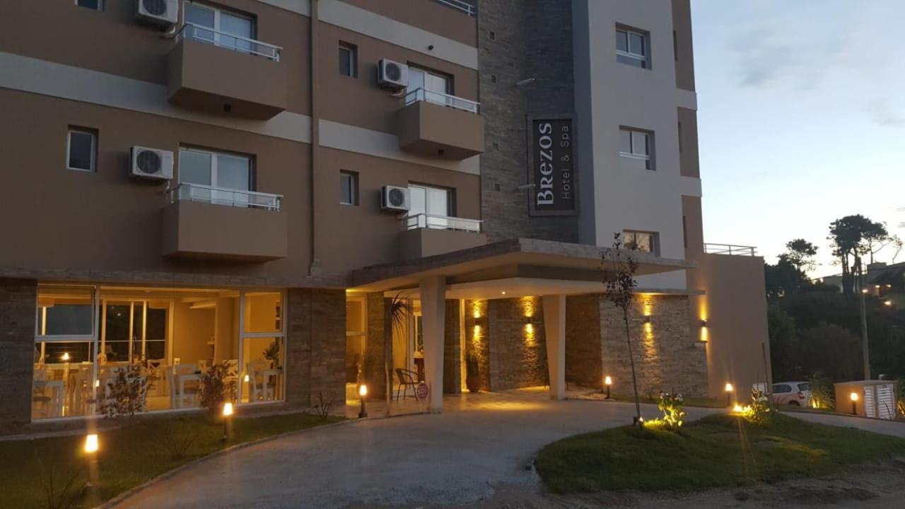 Brezos Hotel & Spa 瓦勒里亚德玛 外观 照片